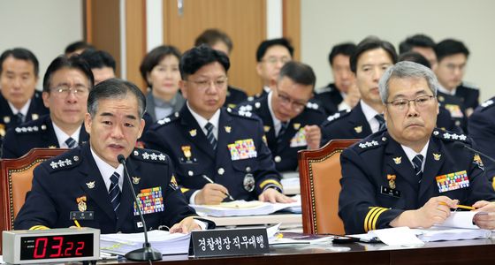 [국감] 김종철 경찰청장 직무대행, 국감서 의원 질의 답변