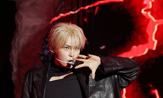 성한빈, 여심 불태우는 무대