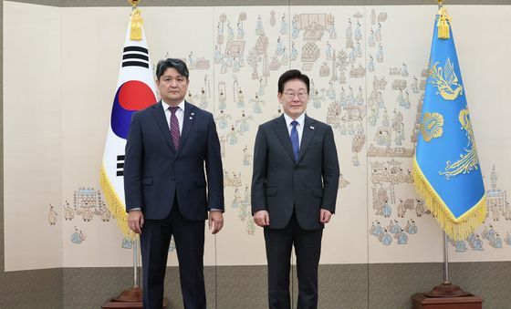 이재명 대통령, 주한키르기스스탄대사 신임장 제정