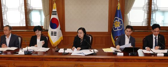 자살예방정책위원회 회의