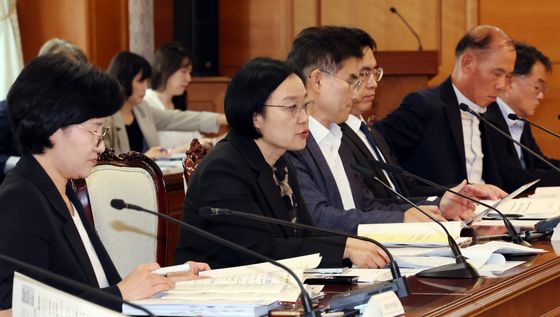 자살예방정책위원회 회의
