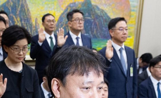 [국감] 증인선서하는 정유사 대표들
