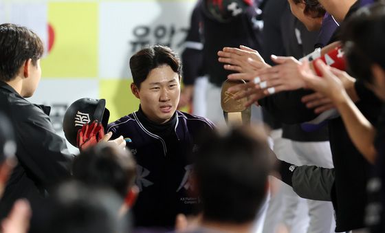 최원준, 득점 축하