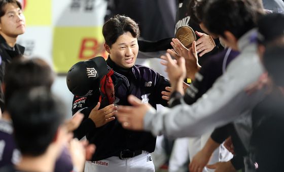 최원준, 득점 축하