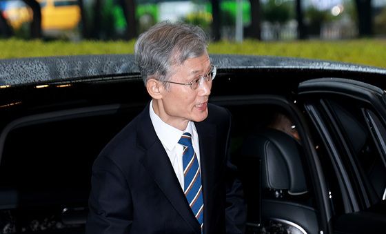 조희대 대법원장 출근길