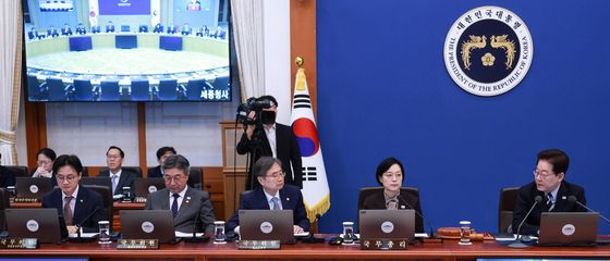 국무회의 발언하는 이재명 대통령