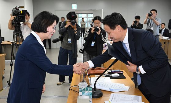 [국감] 경기도 국정감사 참석한 추미애 경기지사