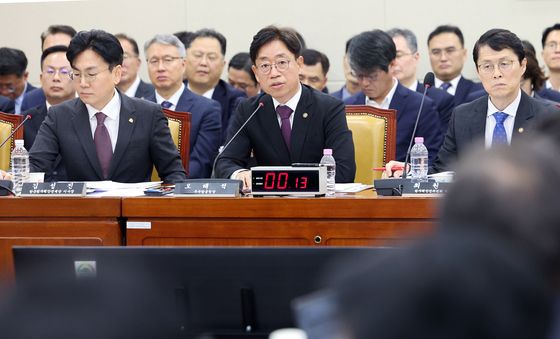 [국감] 답변하는 오태석 우주항공청장
