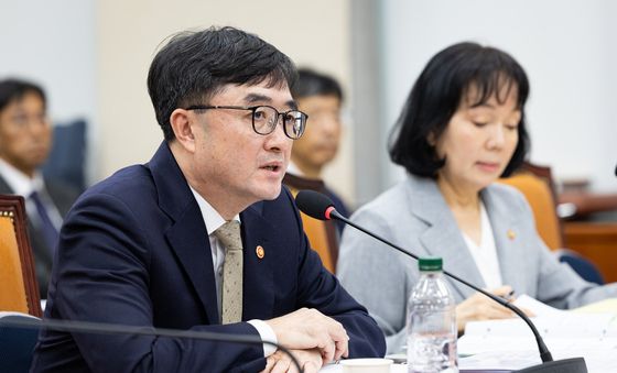 [국감] 답변하는 임기근 국무조정실장