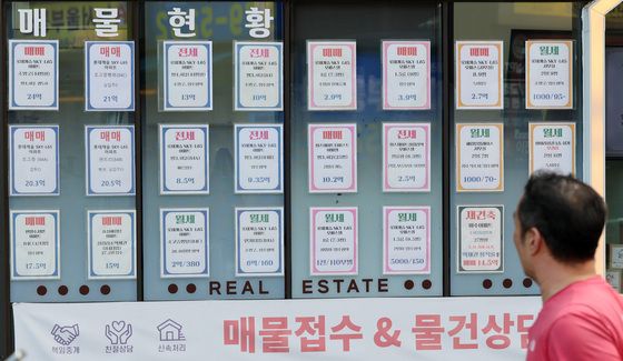 10.15대책 1년 '서울 집값 10.4% 상승...전셋값도 10% 가까이 올라'