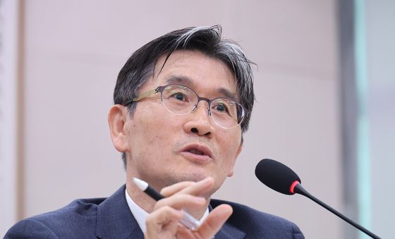 [국감] 법사위 국정감사 답변하는 오동운