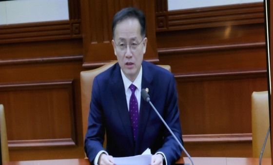 비상경제본부회의 주재하는 이형일 부총리