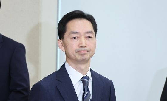 김지용 중대범죄수사청장 후보자, 인사청문회 출석