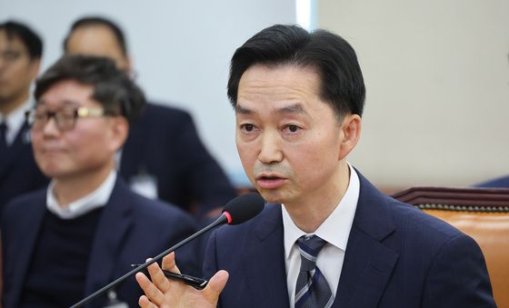 답변하는 김지용 중수청장 후보자