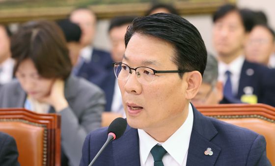 [국감] 답변하는 김인중 한국농어촌공사 사장