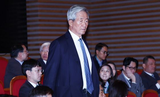 카멀라 해리스 전 미국 부통령 강연 참석하는 정몽준 이사장
