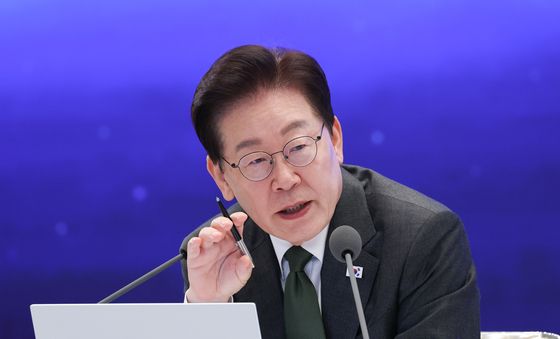 인구전략 비전 선포식 발언하는 이재명 대통령