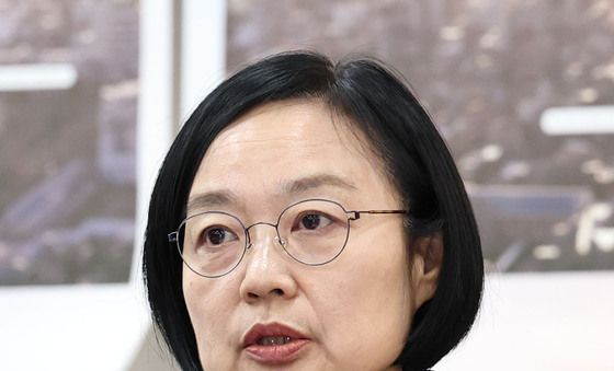 '별들의 집' 찾은 한성숙 국무총리
