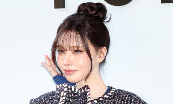 아이브 리즈, 신비로운 눈빛