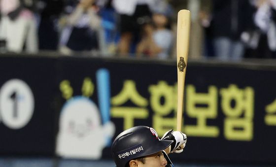 양석환, 추격의 희생 플라이