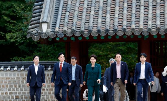 종묘 찾은 국민의힘 문체위원들