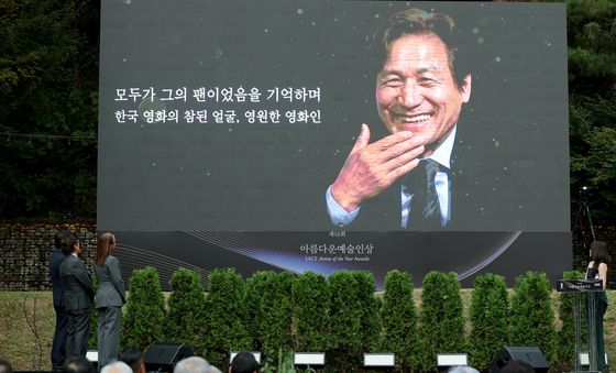 영원한 영화인 '고 안성기'
