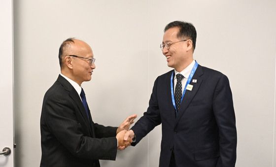 칸다 마사토 ADB 총재 만난 이형일 부총리