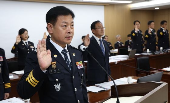 [국감] 선서하는 고범석 서울경찰청장