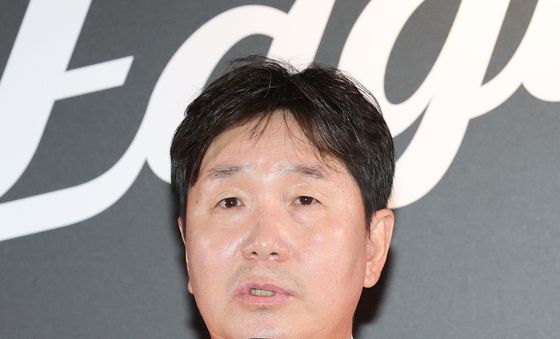 소감 밝히는 류지현 감독