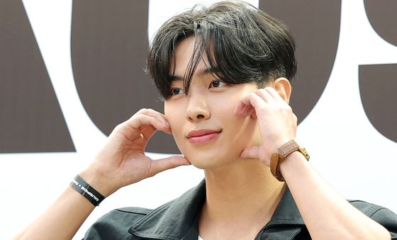 류준민, 다정한 볼 하트