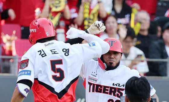 김도영, 역전 솔로홈런 폭발