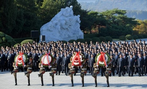 北, '타도제국주의동맹' 결성 100주년 맞아 대성산혁명열사릉에 화환 진정