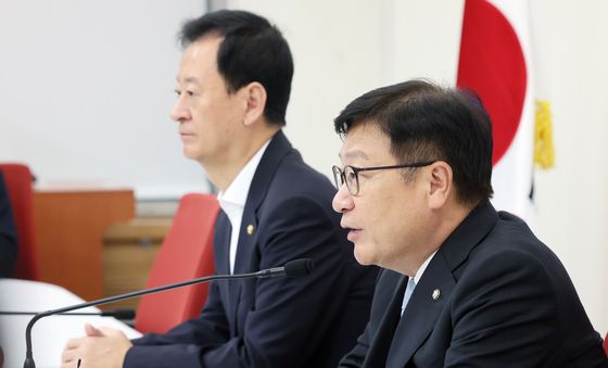 발언하는 정점식 국민의힘 원내대표