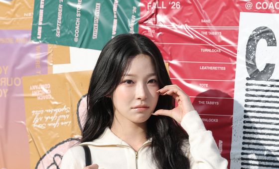 백지현, 무심한듯 사랑스럽게