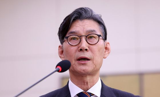 [국감] 업무 보고하는 이범헌 한국문화예술위원회 위원장