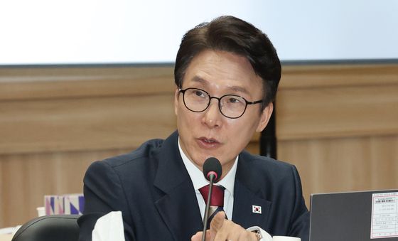 [국감] 질의하는 김민석 의원
