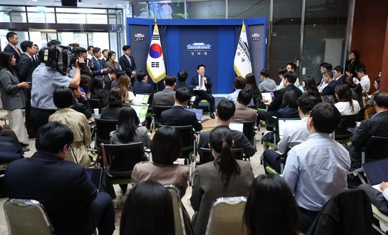 이재명 대통령, 청와대 출입기자단 간담회