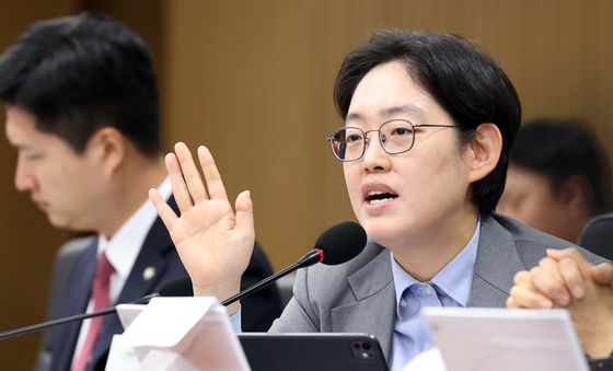 [국감] 질의하는 조지연 의원
