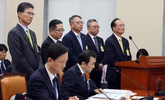 [국감] 국정감사 출석한 금감원장과 5대은행장
