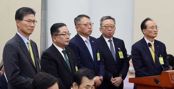 [국감] 증인 신분으로 국감 출석한 5대 은행장