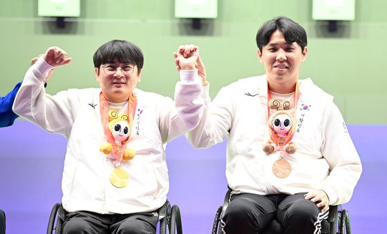 첫 금메달 서훈태와 동메달 박승우