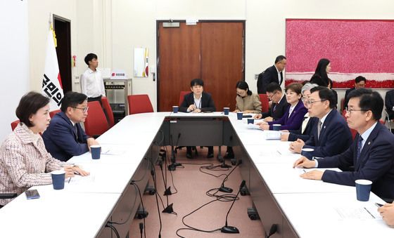 정근식 교육감, 정점식 원내대표 면담
