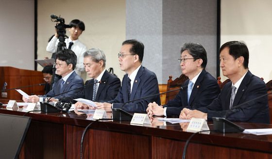 이형일 부총리, 시장상황점검회의 모두발언