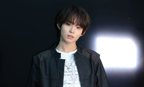 케이주, 빠져드는 눈빛