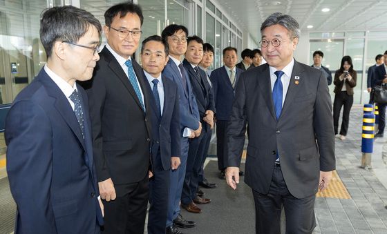 윤호중 장관, 중수청 개청식 참석