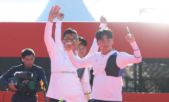 양궁 리커브 남자 단체전 '금메달 확정'