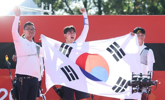 '세계 최강' 남자 양궁, 아시안게임 금메달 '대회 2연패'