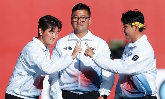 우진이 형을 위한 퍼포먼스