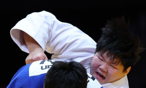 이현지, 아쉬운 한판패