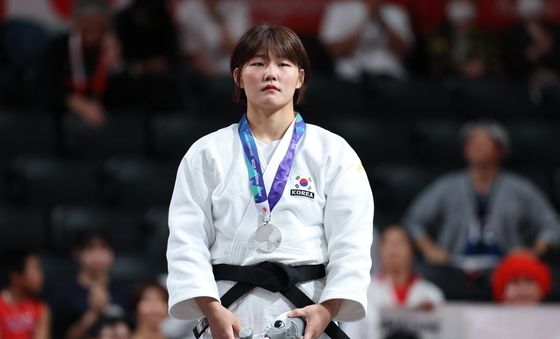 김민주, 자랑스러운 은메달